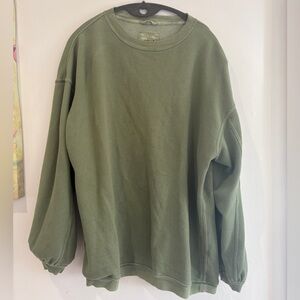 Aerie Woman’s Crewneck Sweater in Olive Green